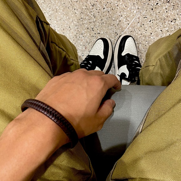 Meet your posher, Rafael - Picture 3 of 3